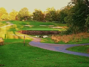 Shaker Run Golf Course Par 3 Over Water